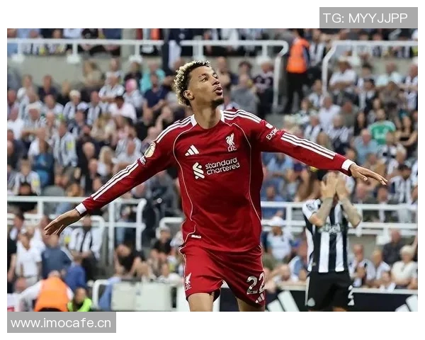 伊萨克在利物浦英超首次进球历程回顾381分钟10次射门的奋斗之路