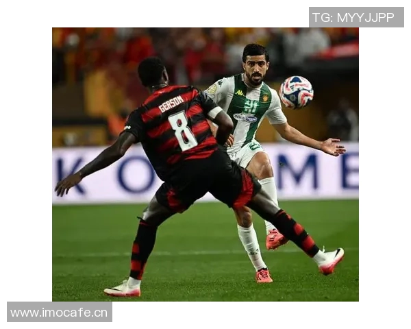 弗拉门戈球员遭持枪抢劫未遂妻子控诉生活在恐惧之中 弗拉门戈球员遭持枪抢劫未遂妻子控诉生活在恐惧之中