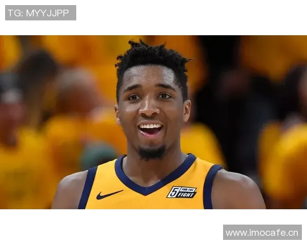 贝弗利盛赞康宁汉姆如东契奇喜爱马克西并称其每年都有进步 贝弗利盛赞康宁汉姆如东契奇喜爱马克西并称其每年都有进步