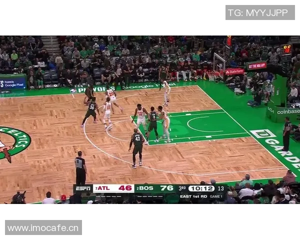 杰伦布朗赛场趣事发际线失守OG球衣遭殃引发球迷热议