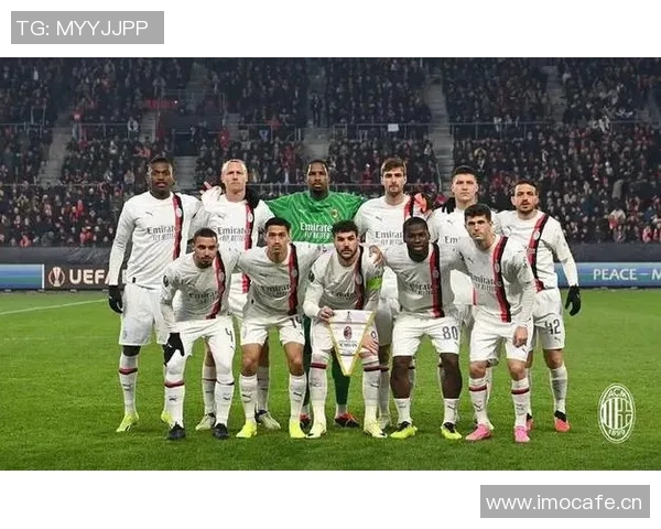 迪马济奥报道迈尼昂加比亚里奇提前归队与米兰合练