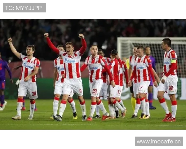 帕福斯足球俱乐部成立于2014年其队徽象征抗英民族英雄精神 帕福斯足球俱乐部成立于2014年其队徽象征抗英民族英雄精神